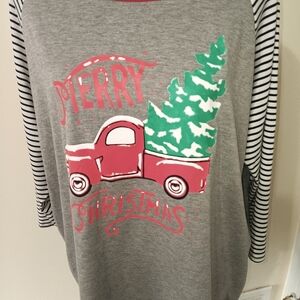Gray Christmas Graphic Top with Striped Sleeves XL